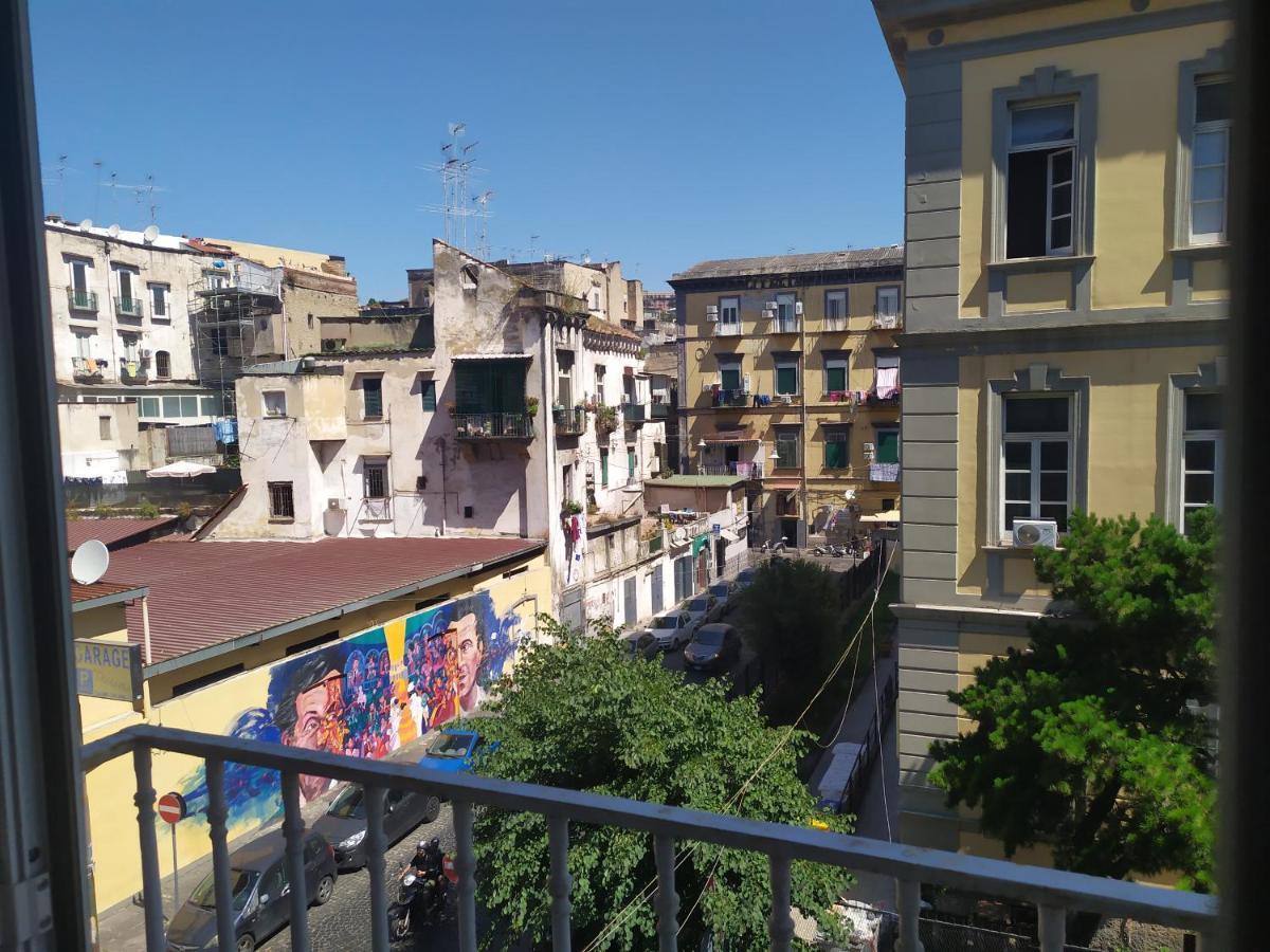 Napul'E Acomodação com café da manhã Nápoles Exterior foto