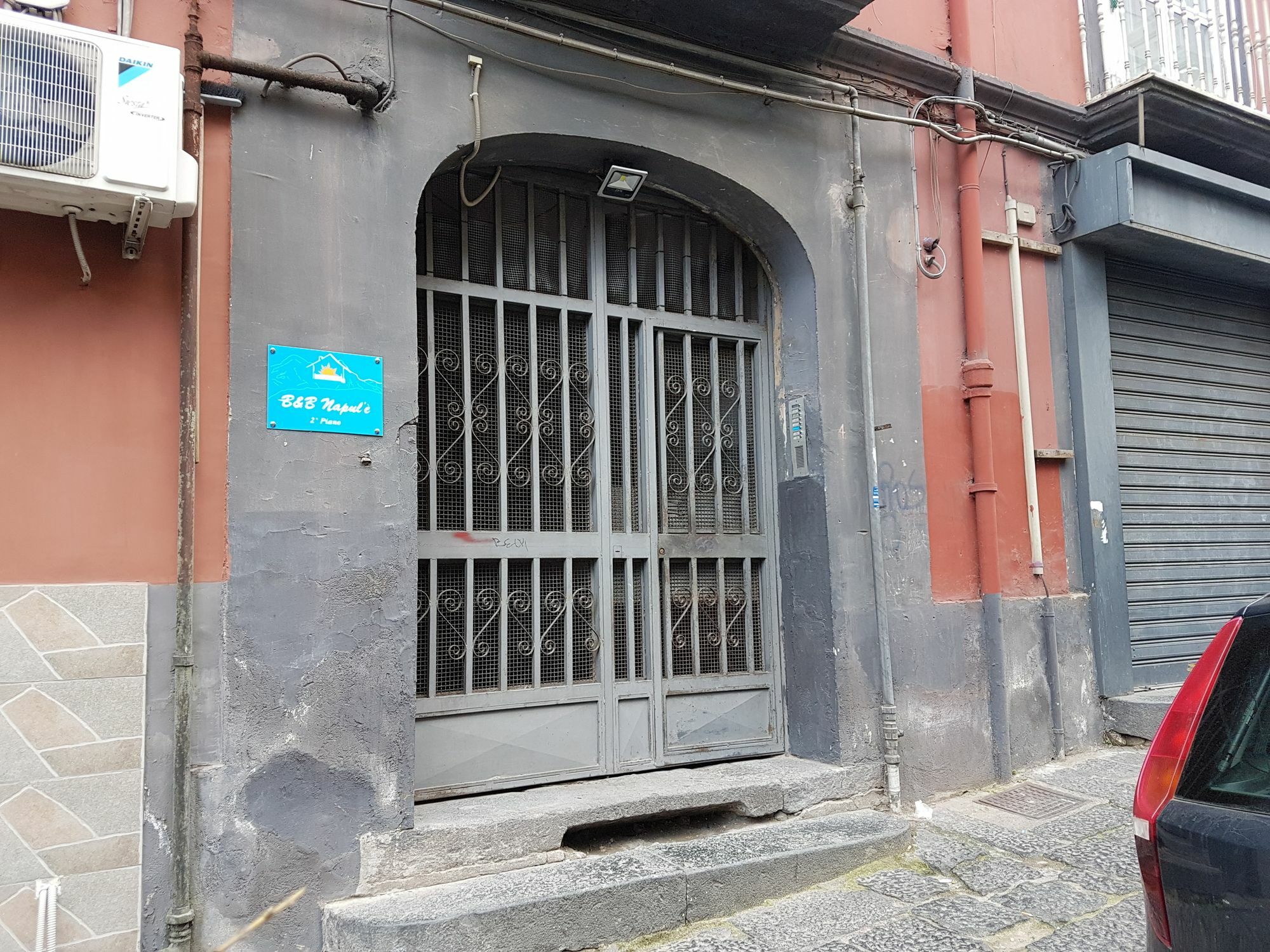 Napul'E Acomodação com café da manhã Nápoles Exterior foto